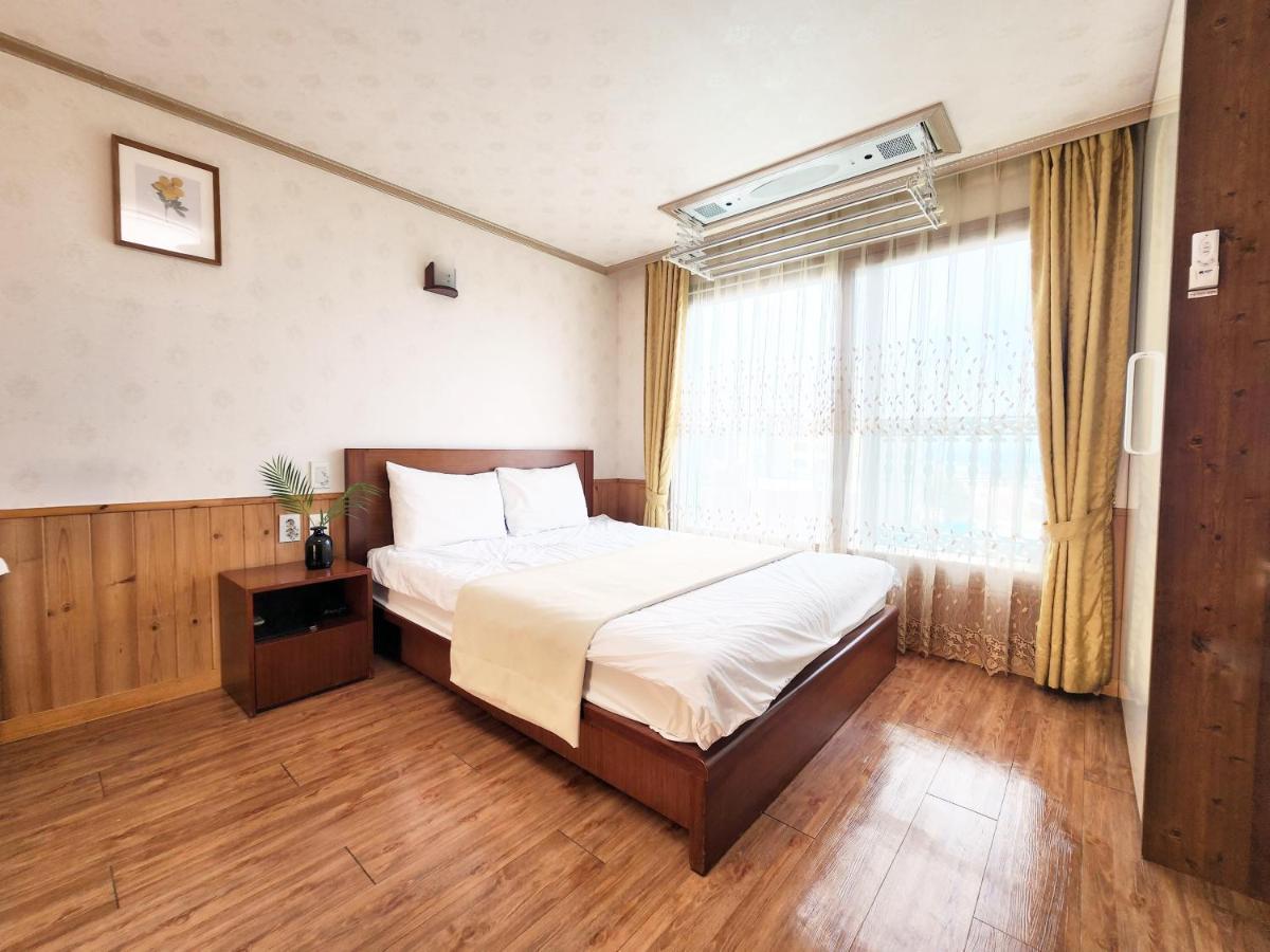 Jungmun Haesung Parktel Villa Seogwipo-stad Buitenkant foto