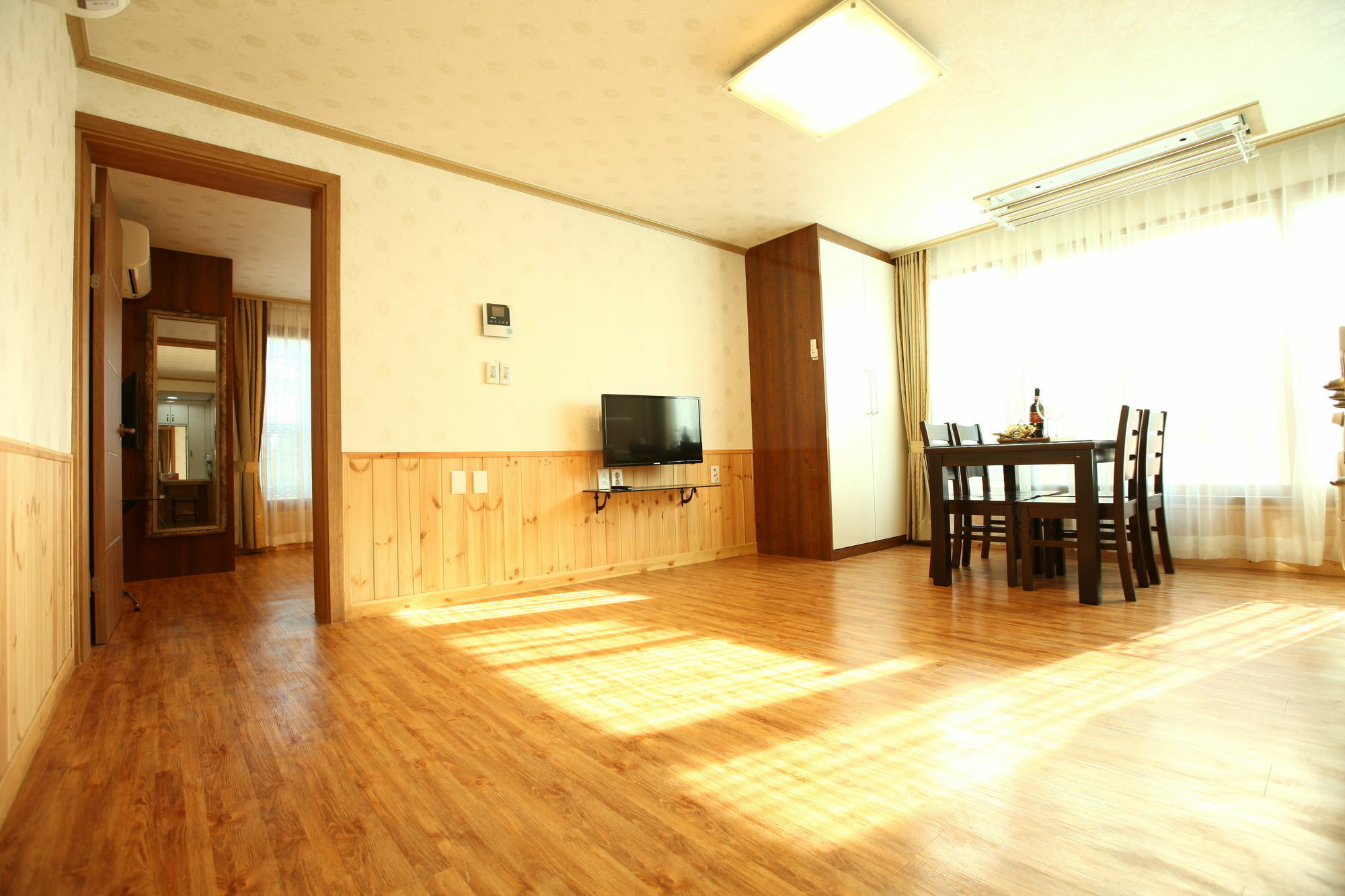 Jungmun Haesung Parktel Villa Seogwipo-stad Buitenkant foto