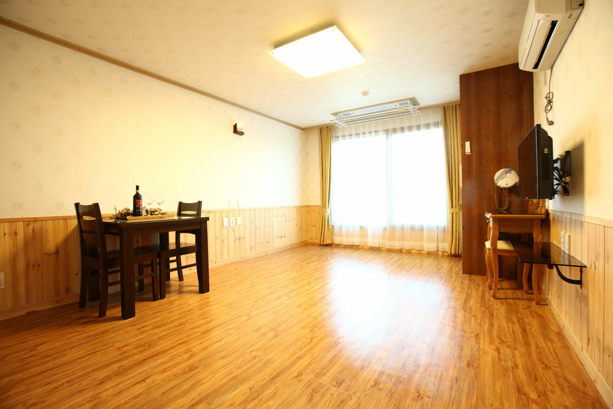 Jungmun Haesung Parktel Villa Seogwipo-stad Buitenkant foto